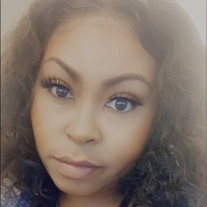 Meet your Posher, Ciara